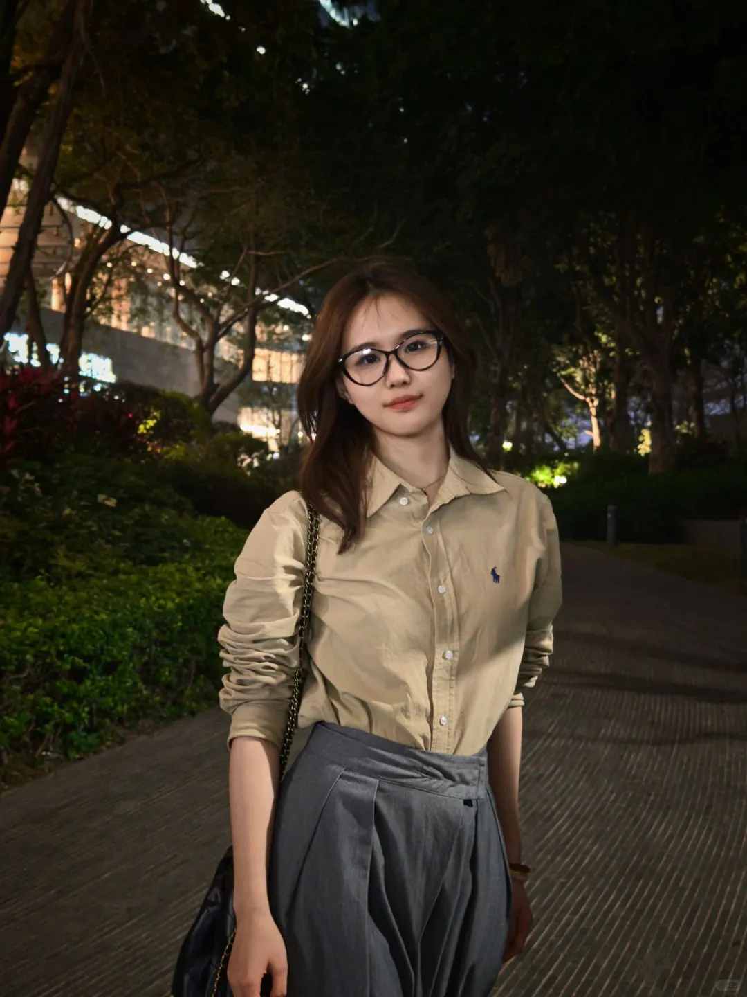 25011 #Khaki